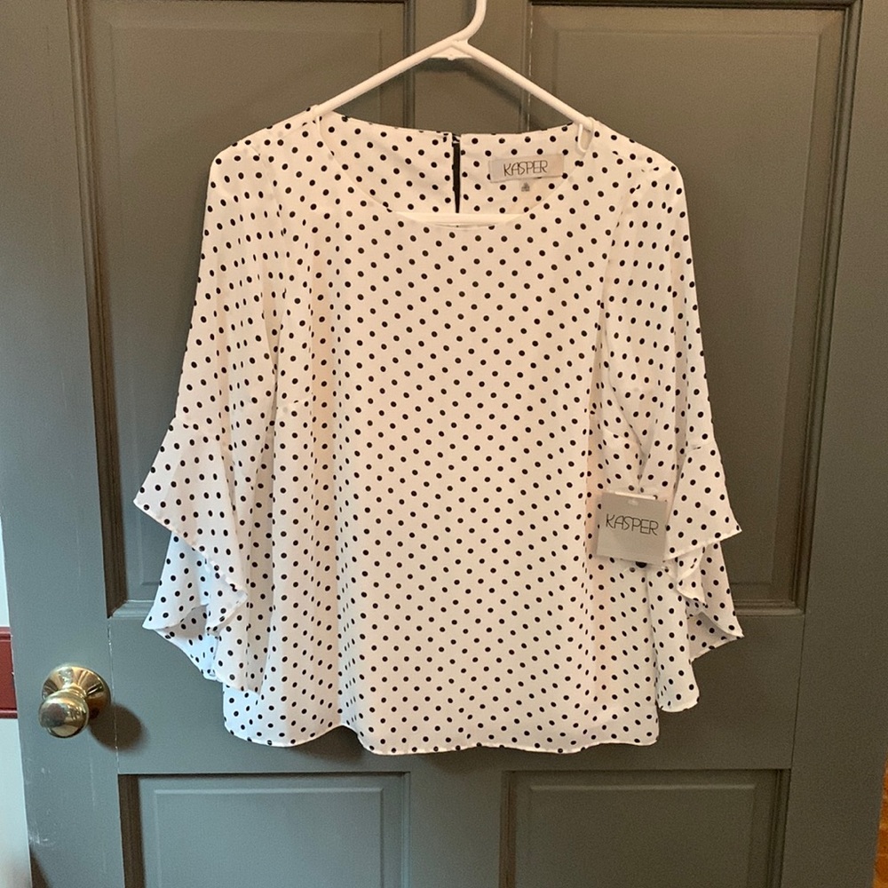 Kasper NWT white and black polkadot top with Bell sleeves size extra small